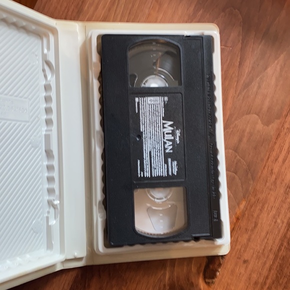 Disney Mulan original VHS - Picture 4 of 4